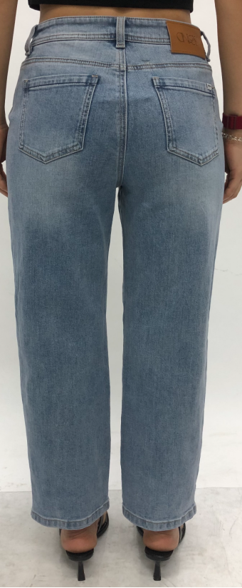 HONG KONG HIGH RISE STRAIGHT CROPPED JEANS BYT5356