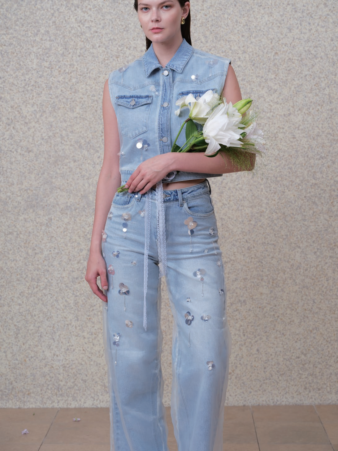 HONG KONG HIGH RISE STRAIGHT TALL JEANS BYT5368