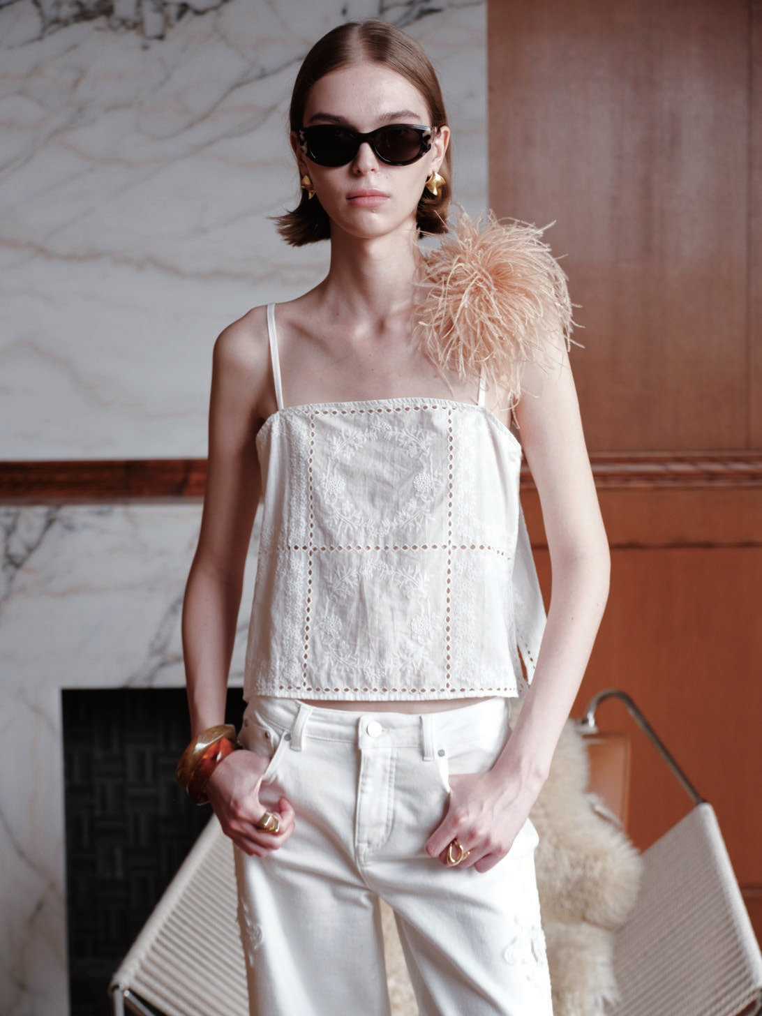 SQUARE NECK THIN STRAP CAMI TOP BYC0003