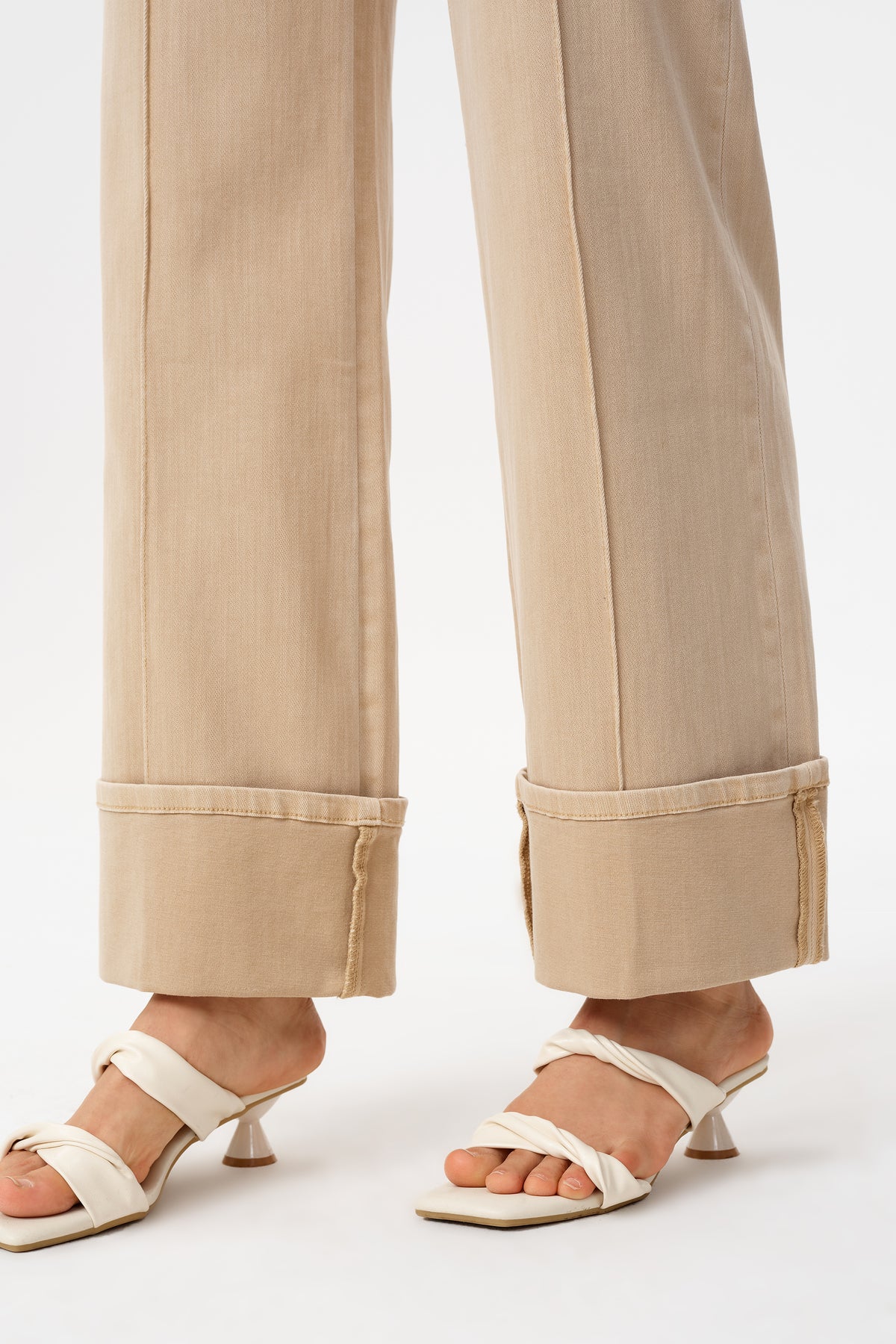 BRIAR MID RISE WIDE LEG