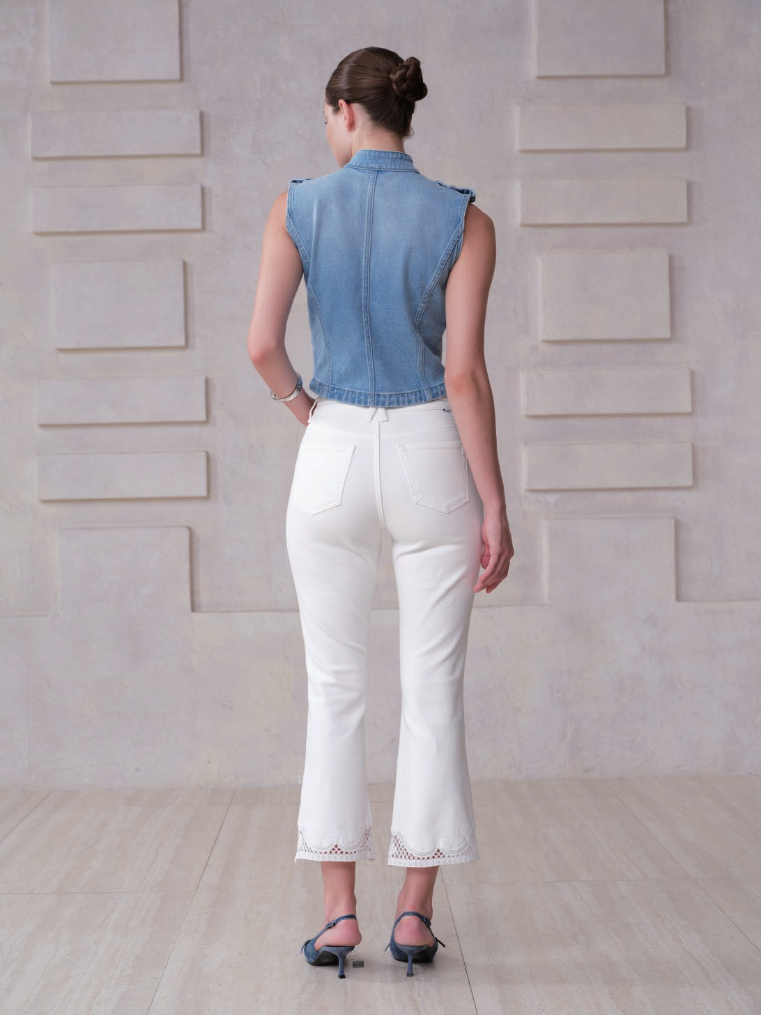 LOS ANGELES HIGH RISE BOOTCUT CROPPED PANTS BYF1255