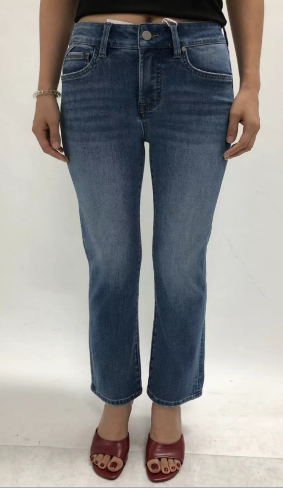 HONG KONG MID RISE SLIM STRAIGHT JEANS BYT5360