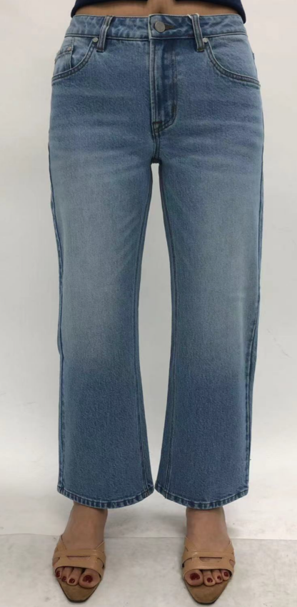 TOKYO MID RISE BARREL ANKLE JEANS BYOX077