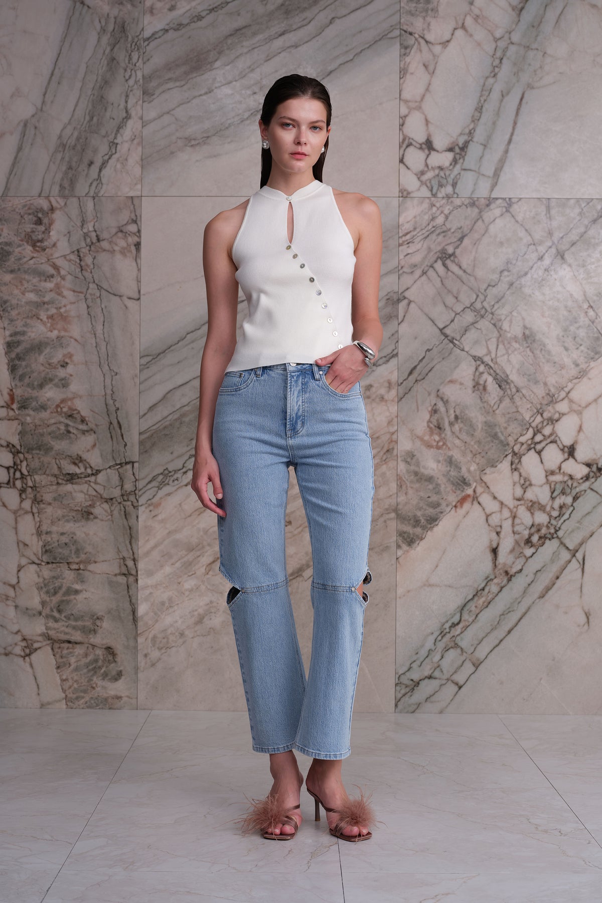 TOKYO SUPER HIGH RISE BARREL ANKLE JEANS BYOX076