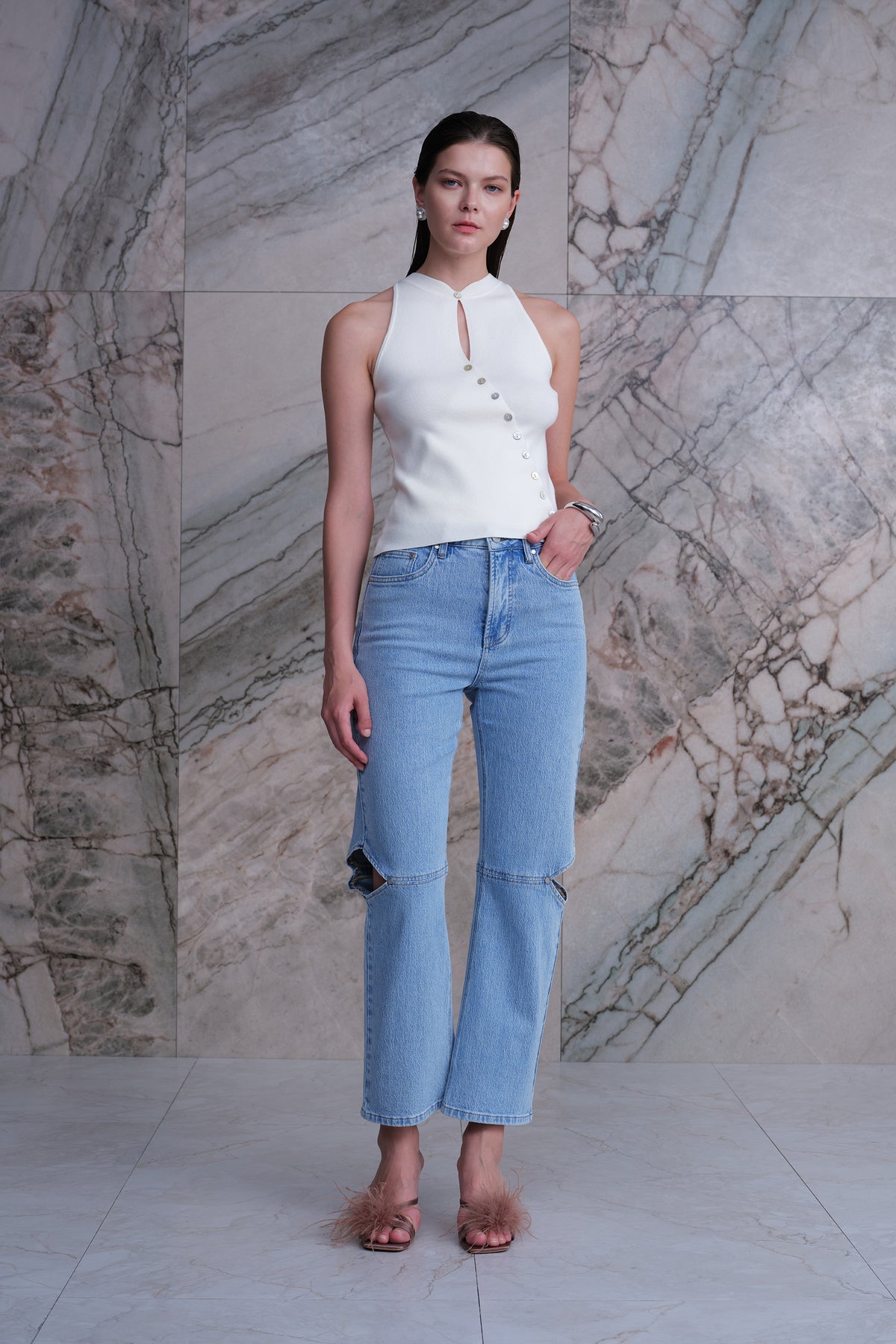 TOKYO SUPER HIGH RISE BARREL ANKLE JEANS BYOX076