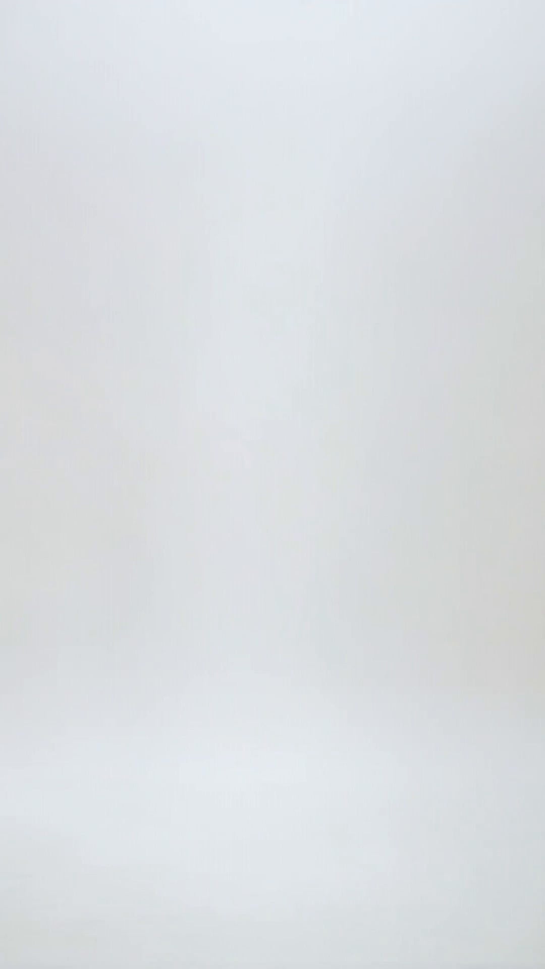 MID RISE STRAIGHT Fashion Product Video