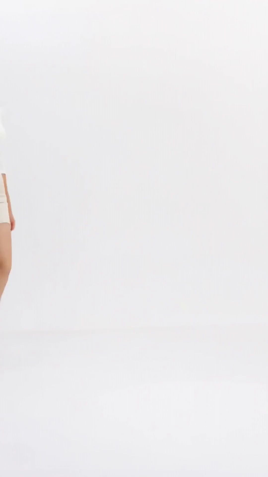 ELOWEN HIGH RISE SHORTS Fashion Product Video