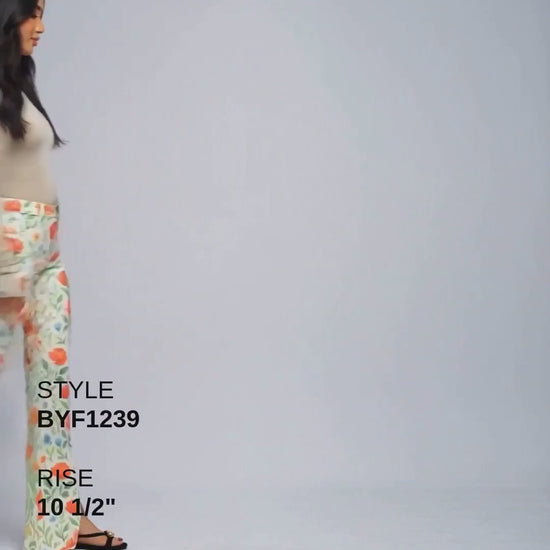 BARCELONA FLORA FLARE Fashion Product Video CUT