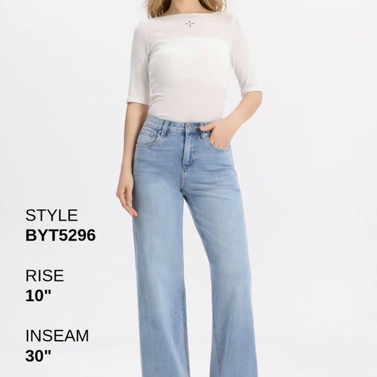 ELOWEN MID RISE STRAIGHT Fashion Product Video