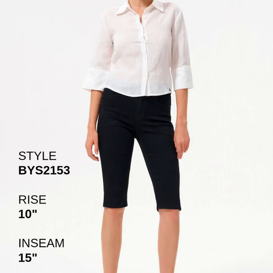 MID RISE SKIMMER CAPRI Fashion Product Video