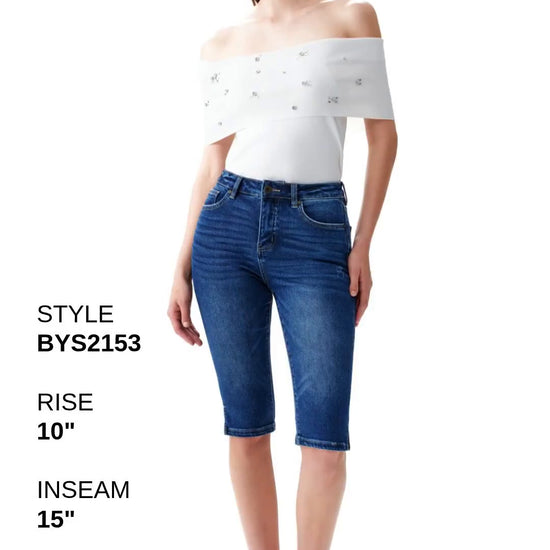 MID RISE SKIMMER CAPRI Fashion Product Video