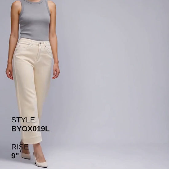 MID RISE BARREL LEG DENIM JEANS 32'' Fashion Product Video CUT