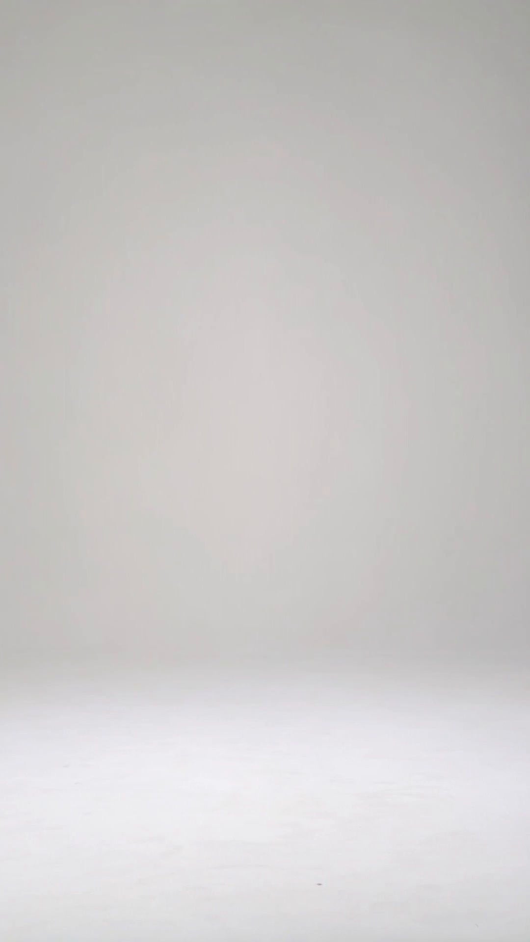 HONG KONG BYT5340 Fashion Product Video