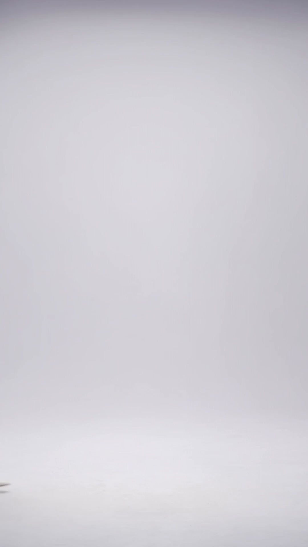 MID RISE STRAIGHT Fashion Product Video