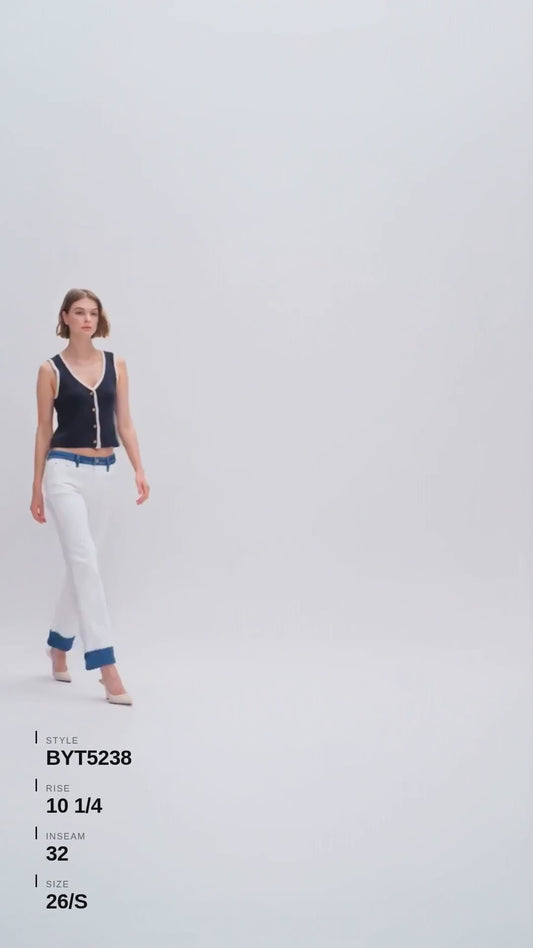 MID RISE STRAIGHT LEG Fashion Product Video CUT